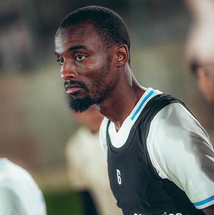 Le club saoudien Al Hazm signe Yusuf Omara